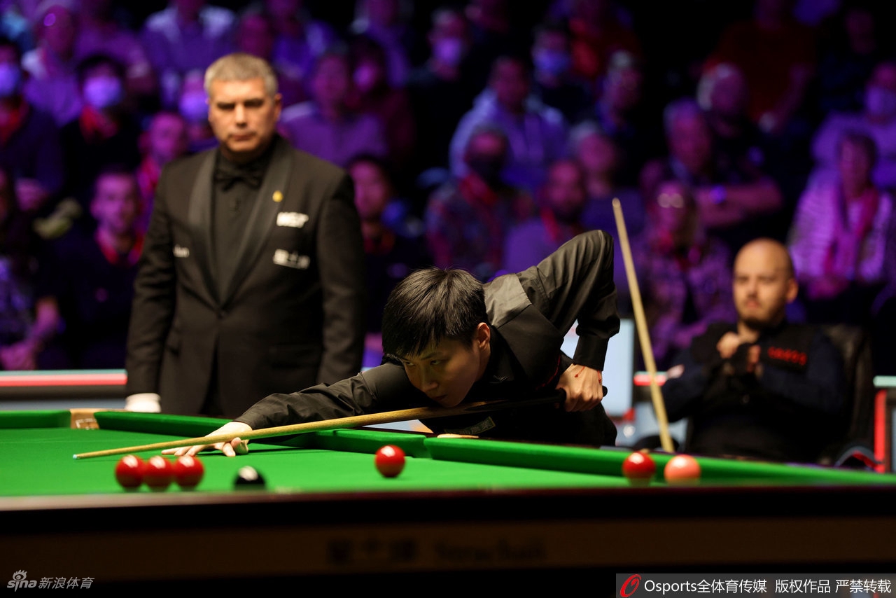 斯诺克英锦赛赵心童首次夺冠