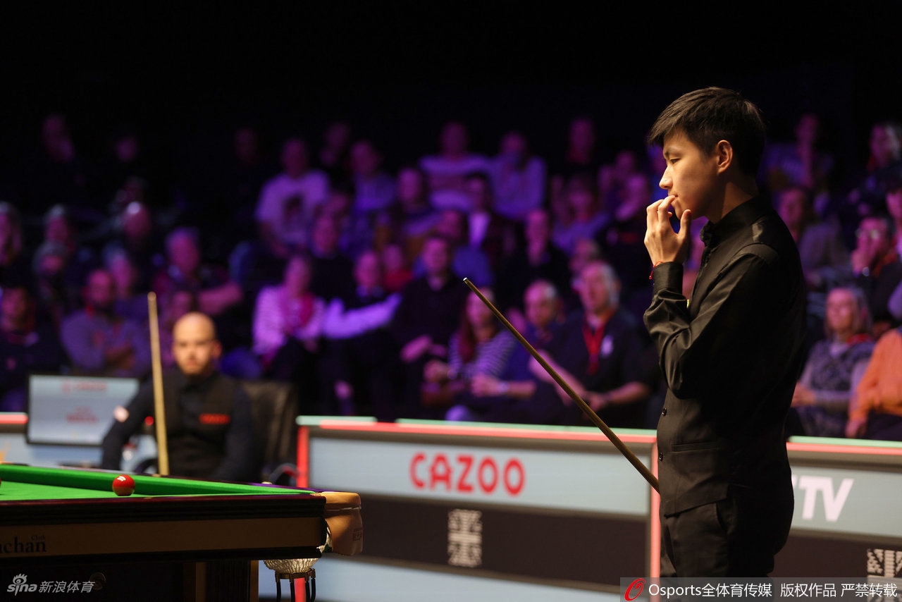 斯诺克英锦赛赵心童首次夺冠