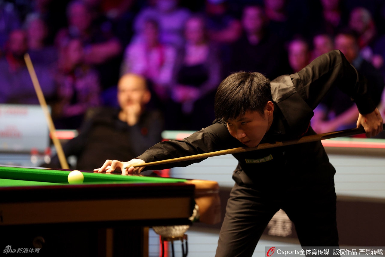 斯诺克英锦赛赵心童首次夺冠