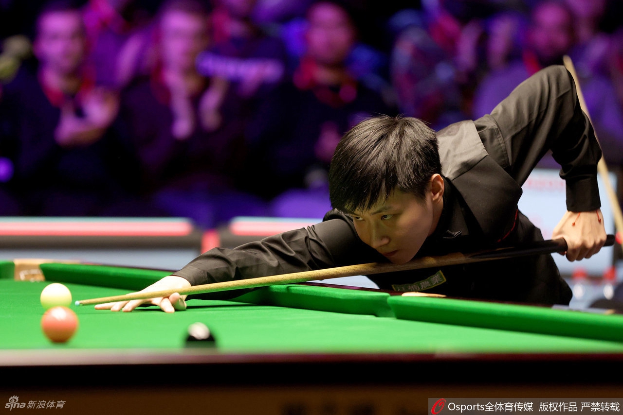 斯诺克英锦赛赵心童首次夺冠