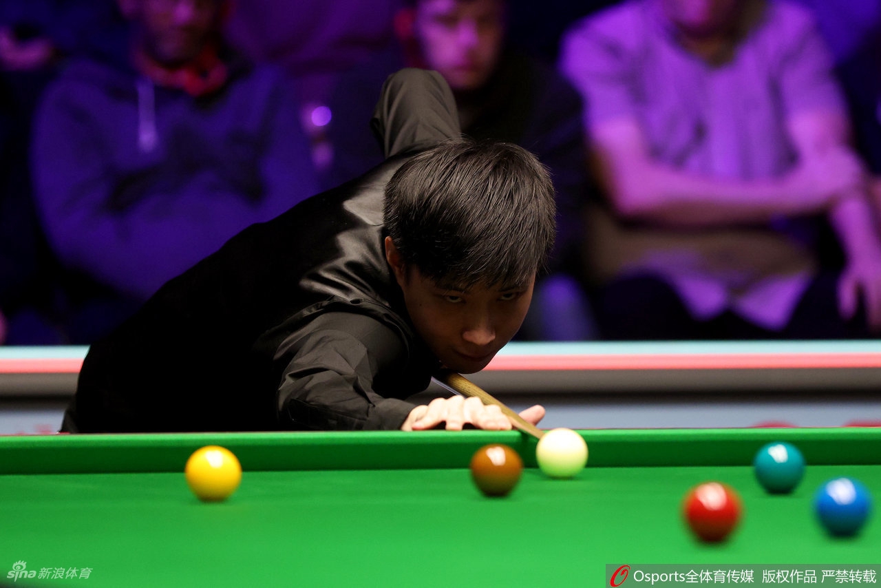 斯诺克英锦赛赵心童首次夺冠