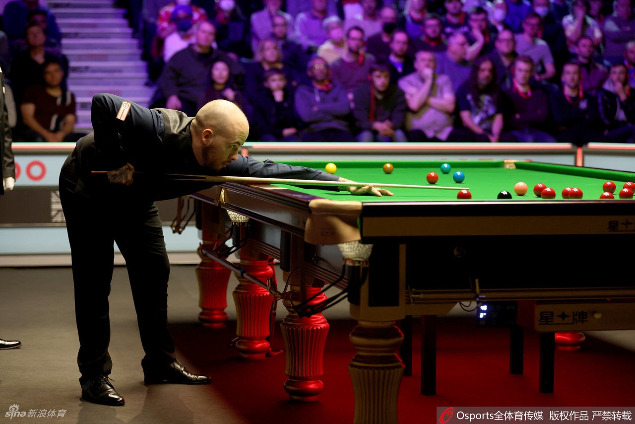 斯诺克英锦赛赵心童首次夺冠