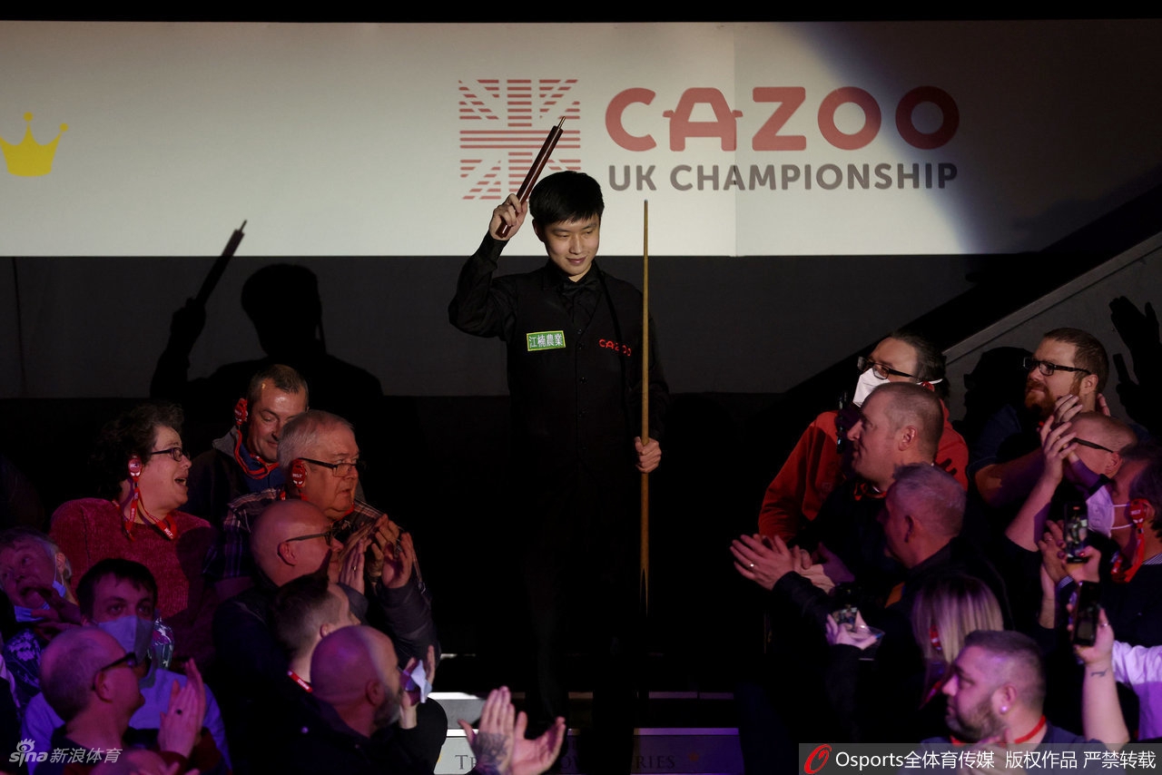 斯诺克英锦赛赵心童首次夺冠