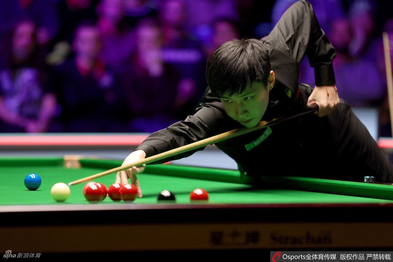 斯诺克英锦赛赵心童首次夺冠