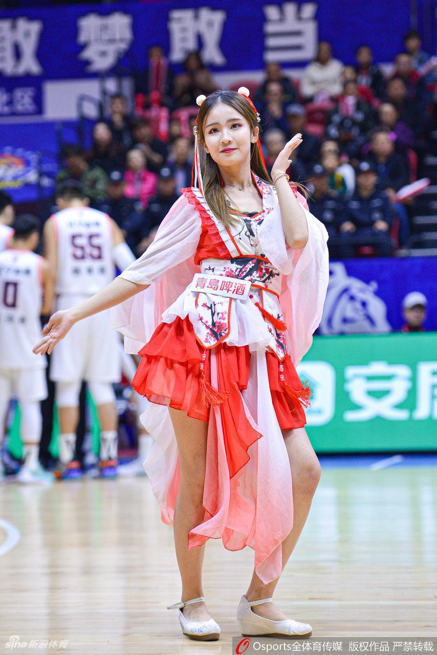 新疆广汇拉拉队