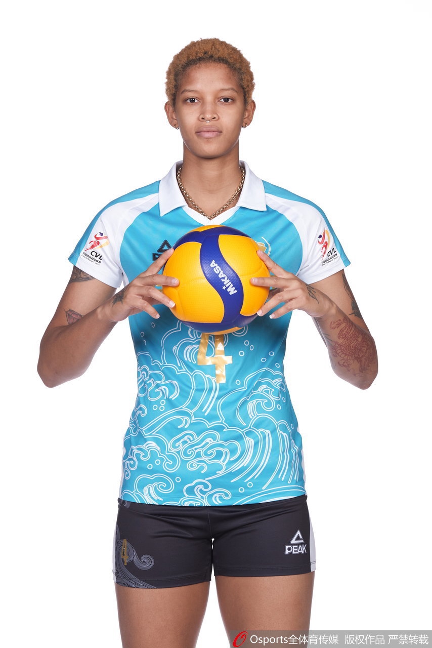 天津女排拍摄排超联赛官方写真