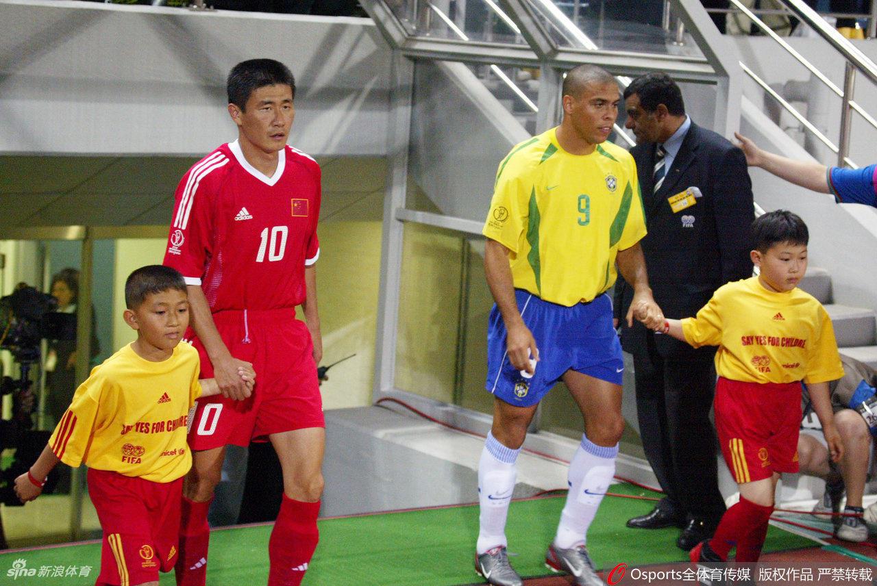 50岁生日！老照片回顾郝海东职业生涯