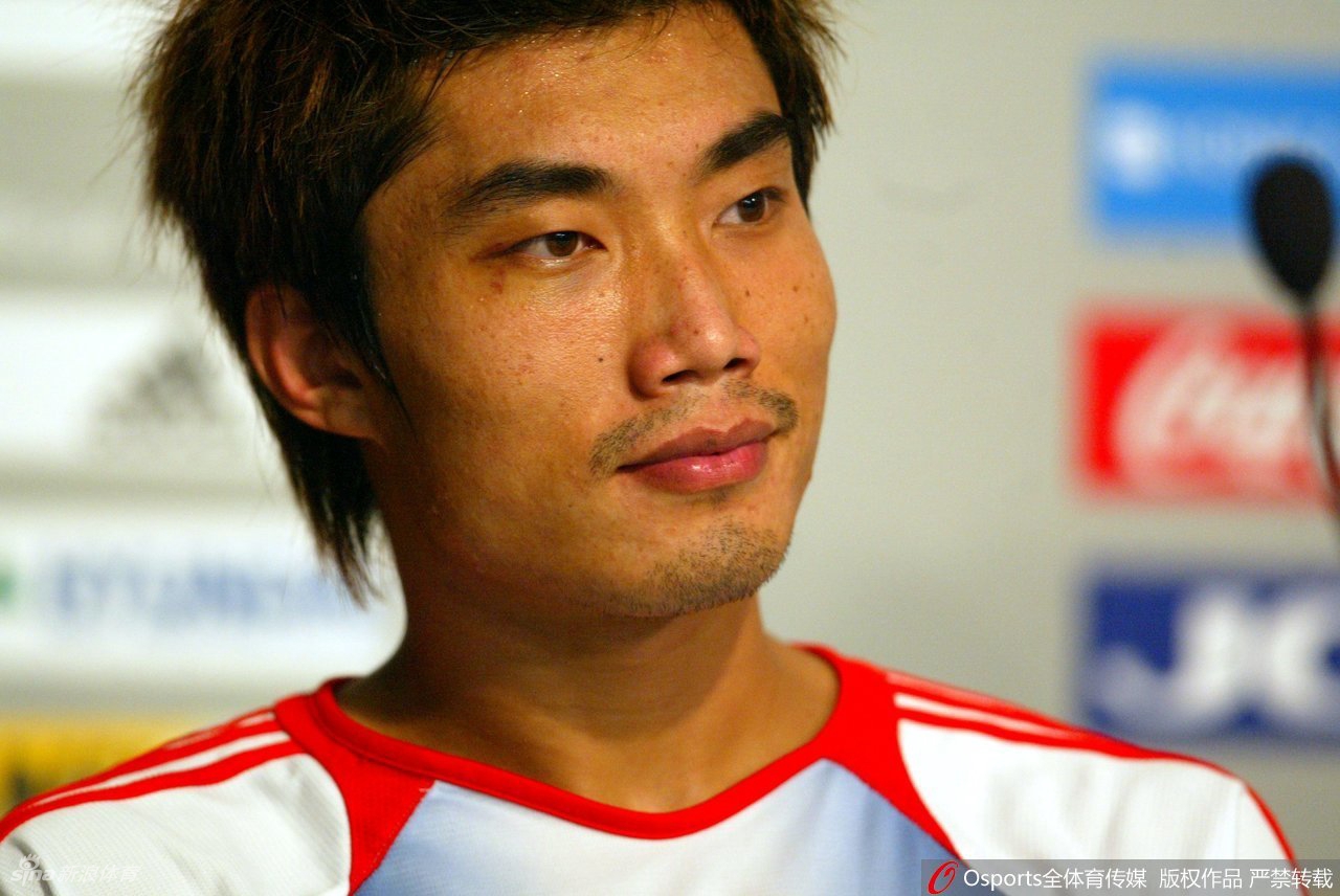 郑智出任广州队执行主教练兼球员