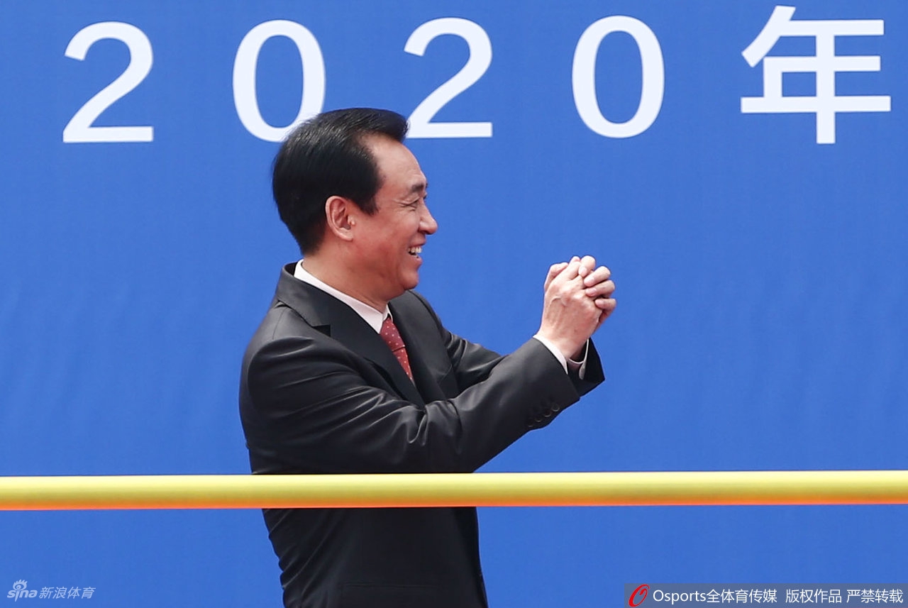 郑智出任广州队执行主教练兼球员