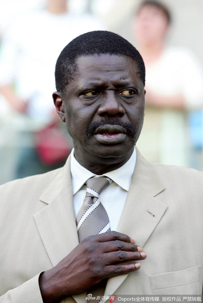 清明时节缅怀体坛过去一年逝者