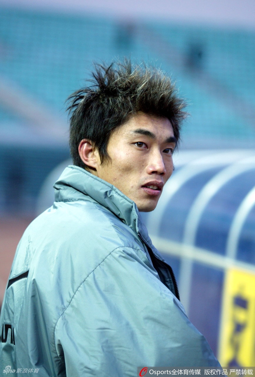 郑智出任广州队执行主教练兼球员