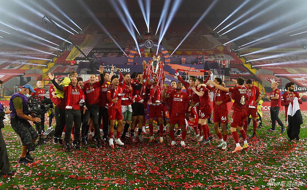 [英超]利物浦5-3切尔西 红军主场夺冠庆祝