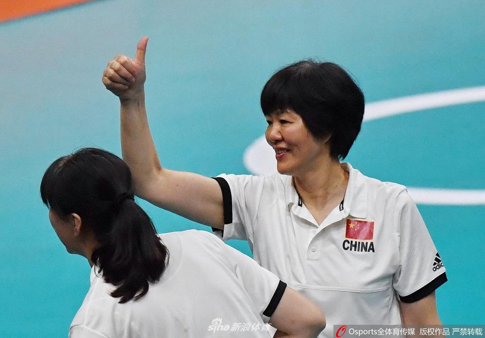 郎平59岁生日快乐回顾"铁榔头"到"郎妈妈"