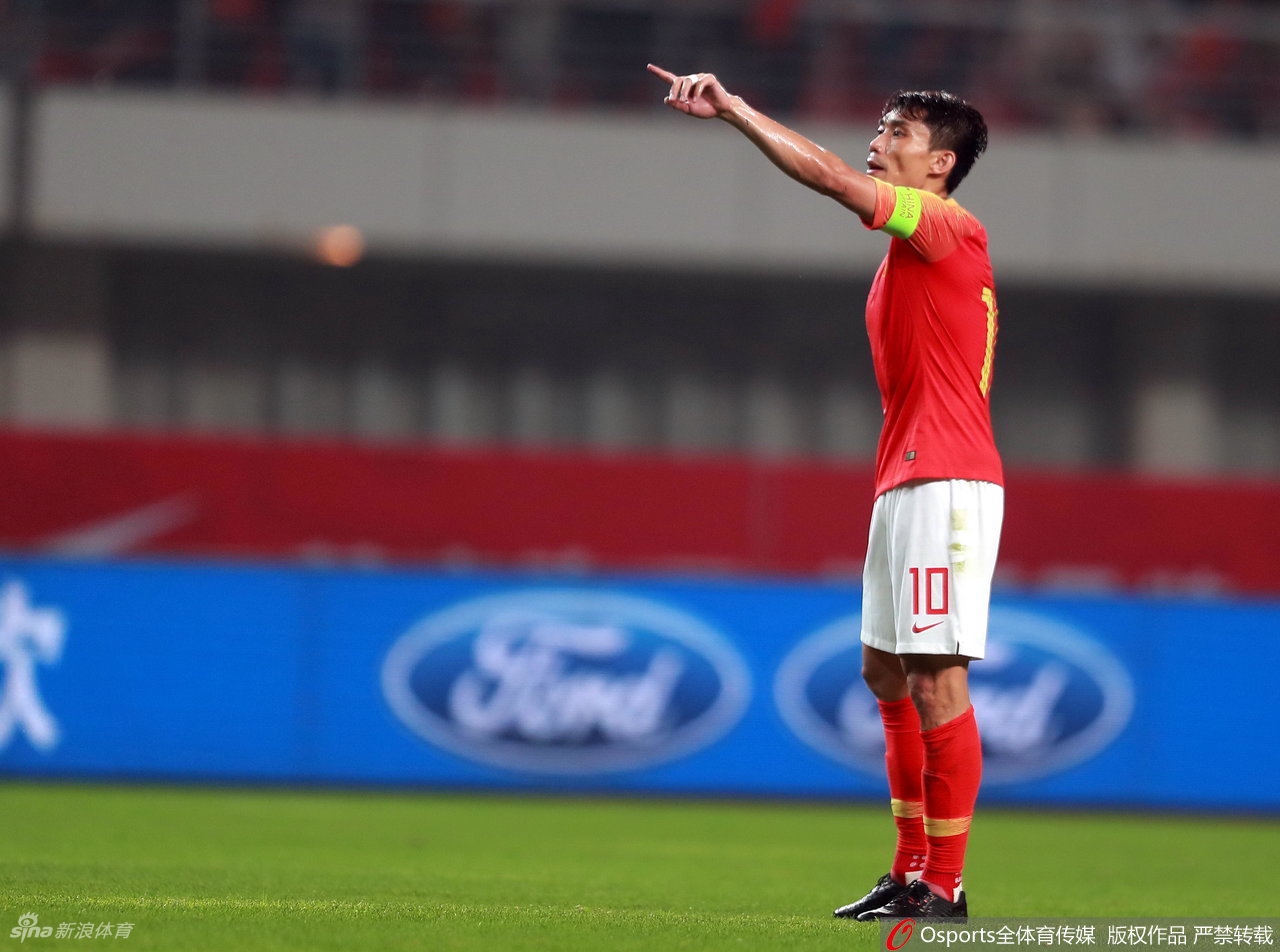 郑智出任广州队执行主教练兼球员