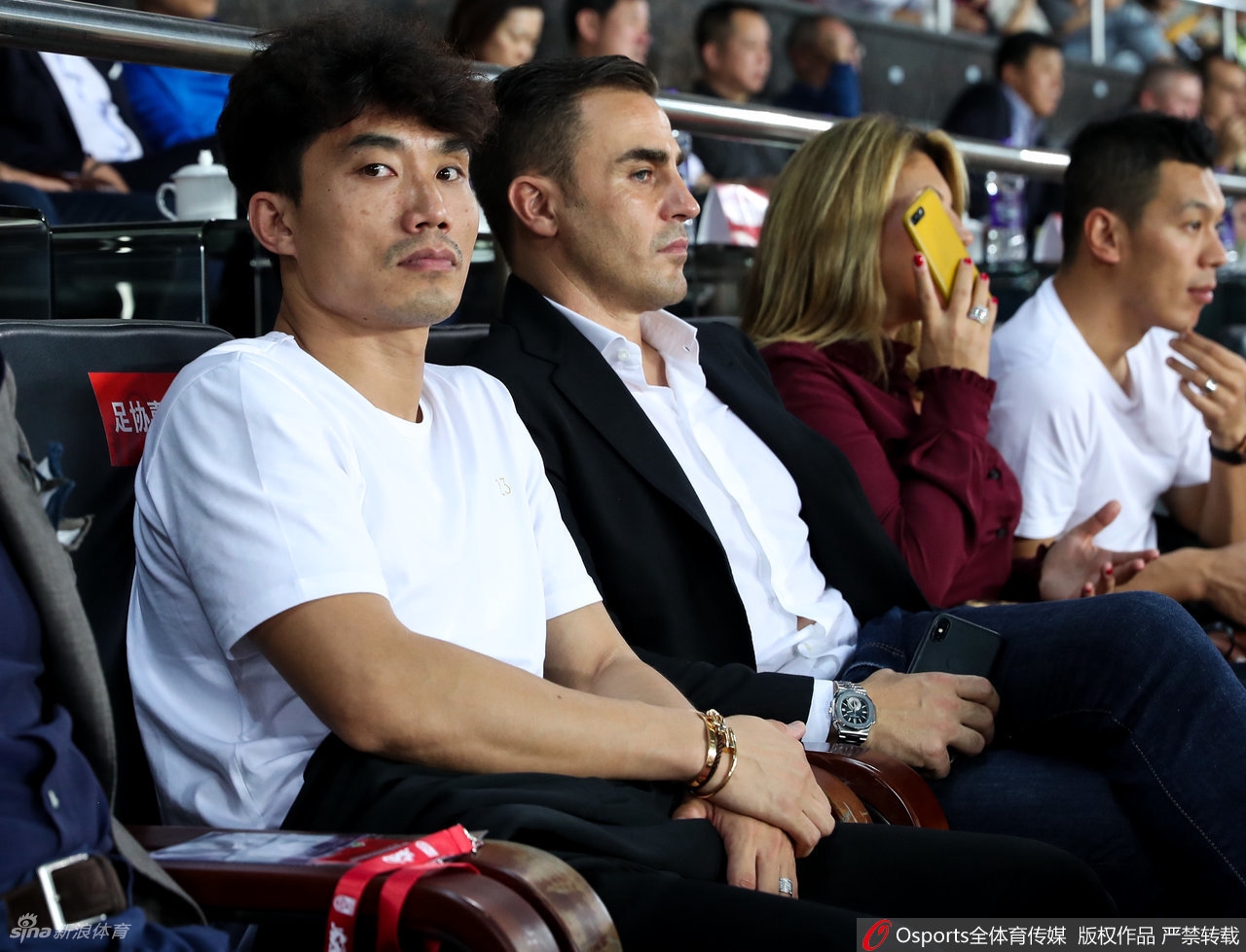 郑智出任广州队执行主教练兼球员