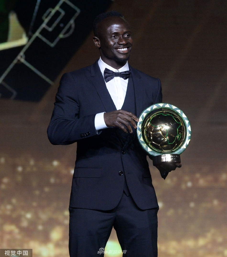 马内荣膺非洲足球先生