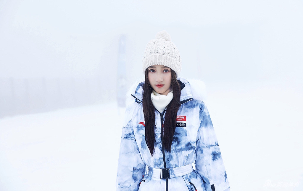 关晓彤任冬奥会助力大使 携手王餮┏∨男凑