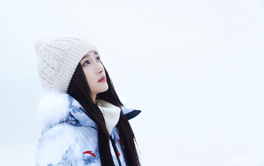 关晓彤任冬奥会助力大使 携手王餮┏∨男凑