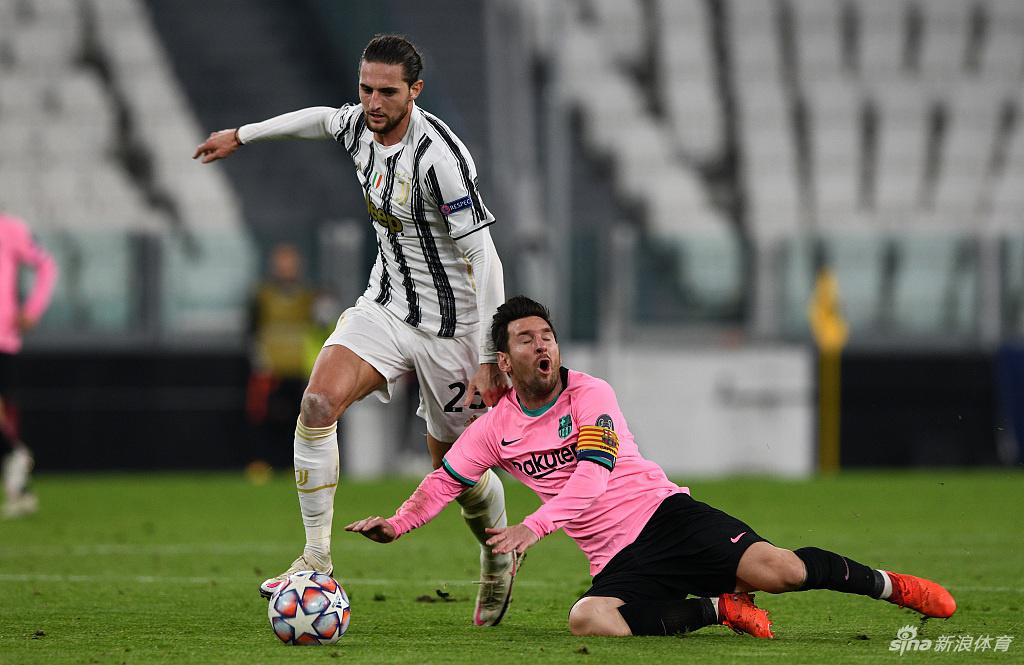 [欧冠]巴萨2-0完胜尤文 梅西点球+助攻
