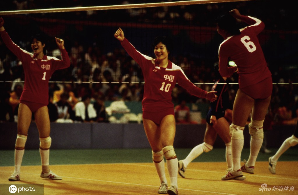 中国女排首夺世界冠军40周年纪念日