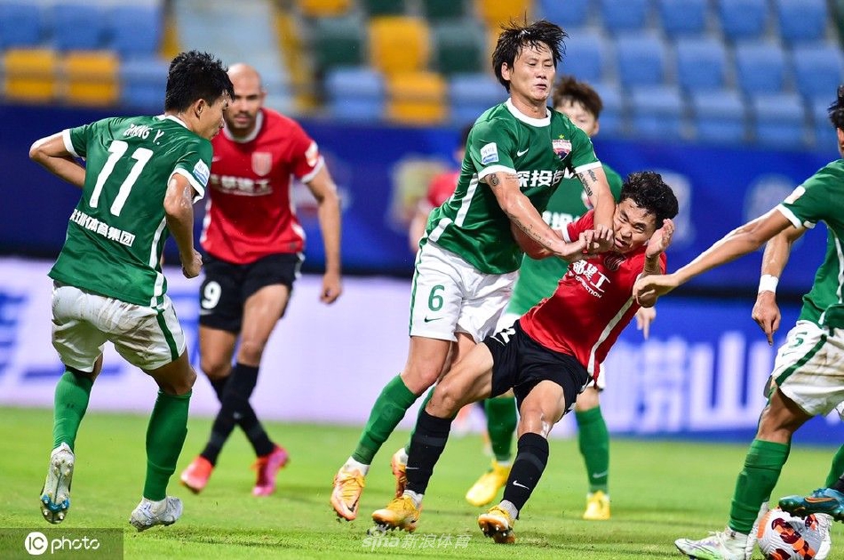[中超]成都蓉城2-2深圳队