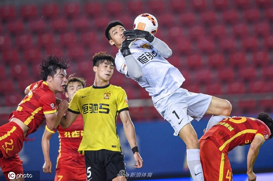 [中超]河北队0-1广州队