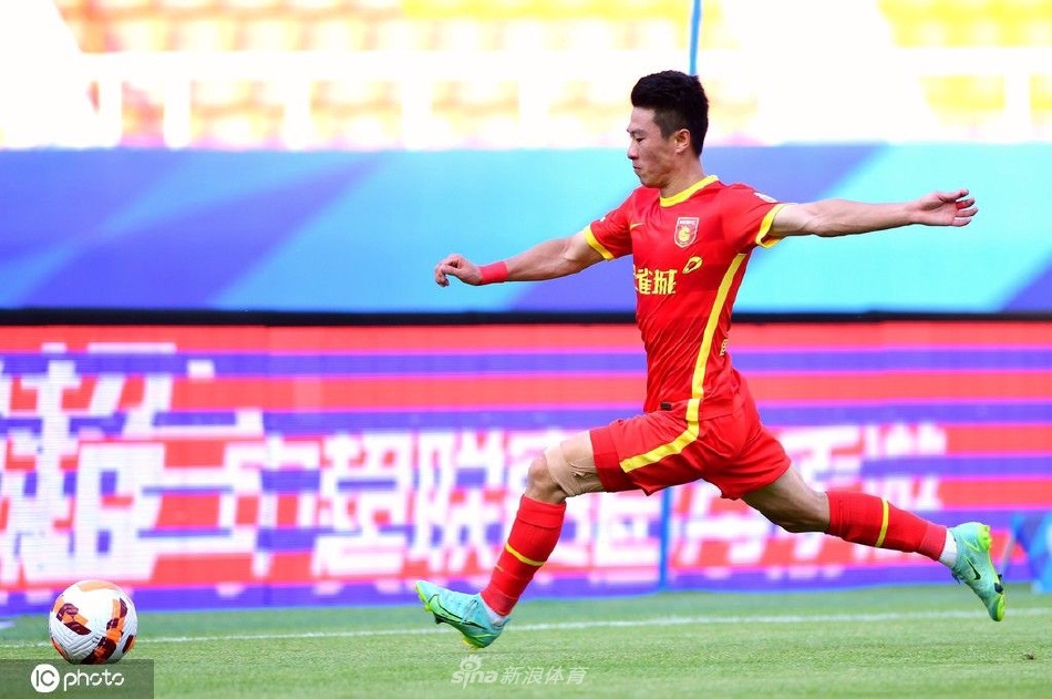 [中超]武汉三镇5-0河北队