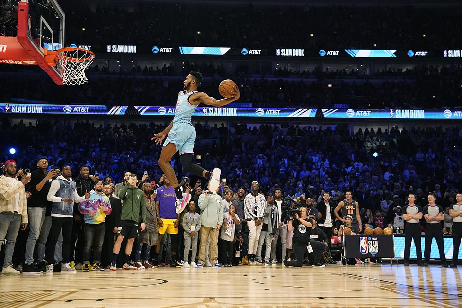 2020NBA全明星扣篮大赛 小德里克-琼斯夺冠
