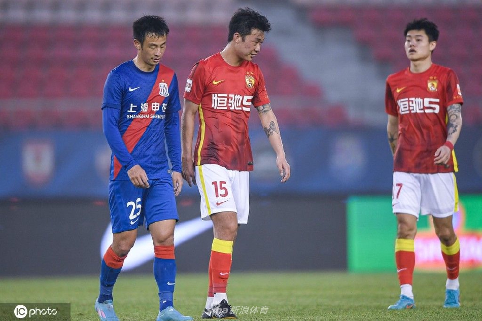 [中超]上海申花2-1广州队
