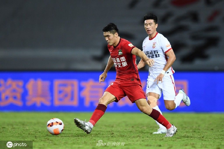 [中超]河南嵩山龙门6-2长春亚泰