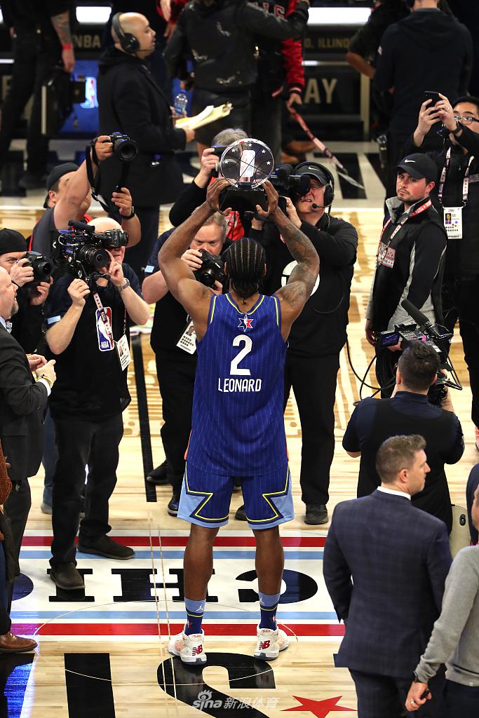 2020NBA全明星赛 莱昂纳德荣膺MVP