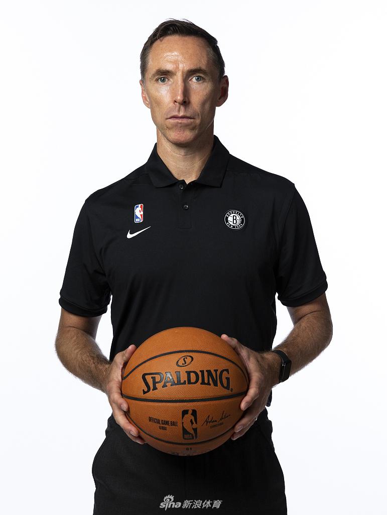 纳什布鲁克林走马上任 拍摄定妆照