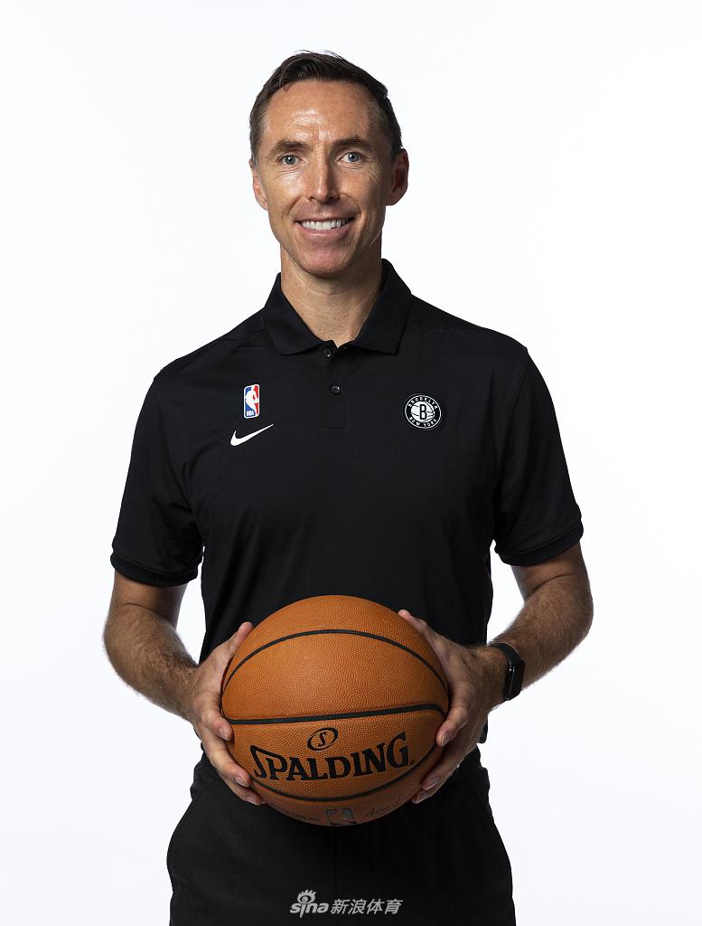 纳什布鲁克林走马上任 拍摄定妆照