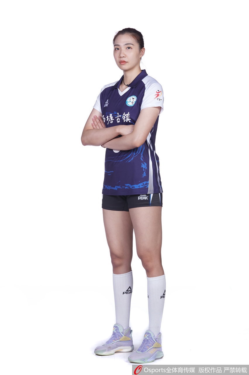 浙江女排拍摄排超联赛官方写真