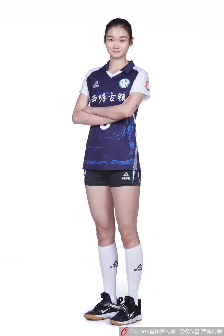 浙江女排拍摄排超联赛官方写真