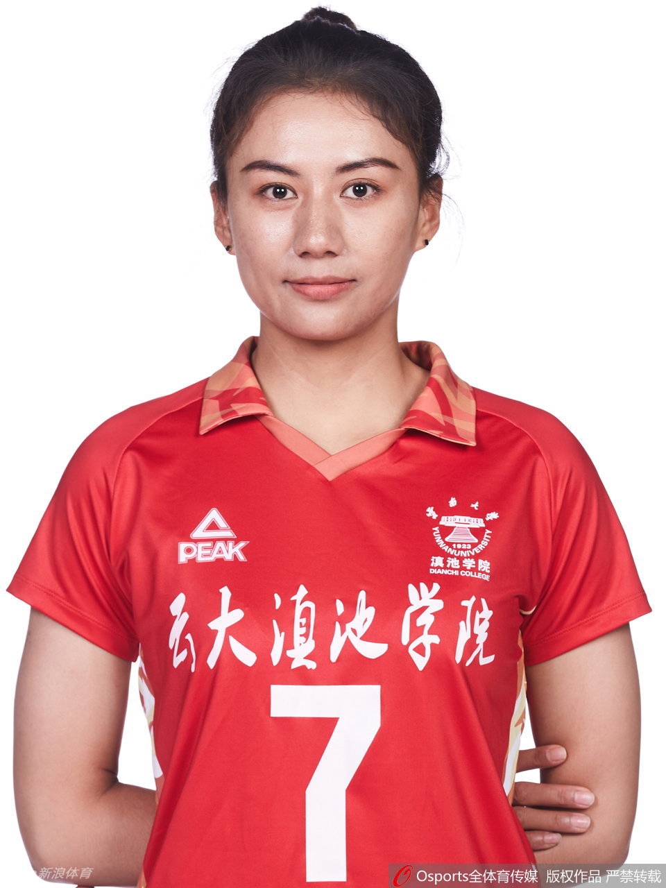 云南女排拍摄排超联赛官方写真