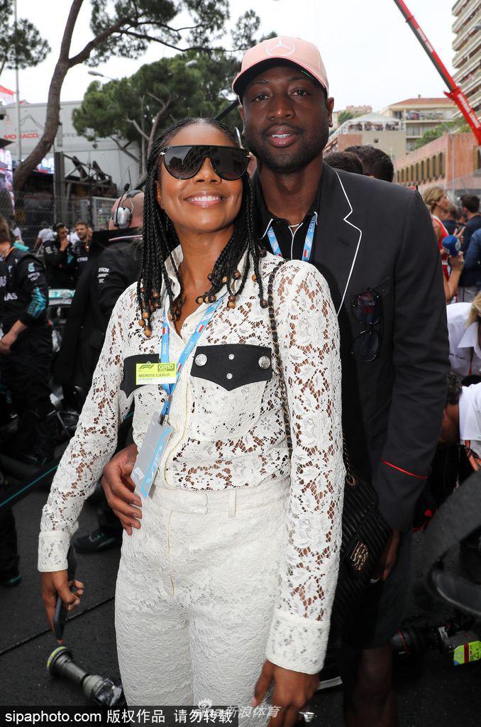 盘点韦德娇妻尤尼恩性感衣品