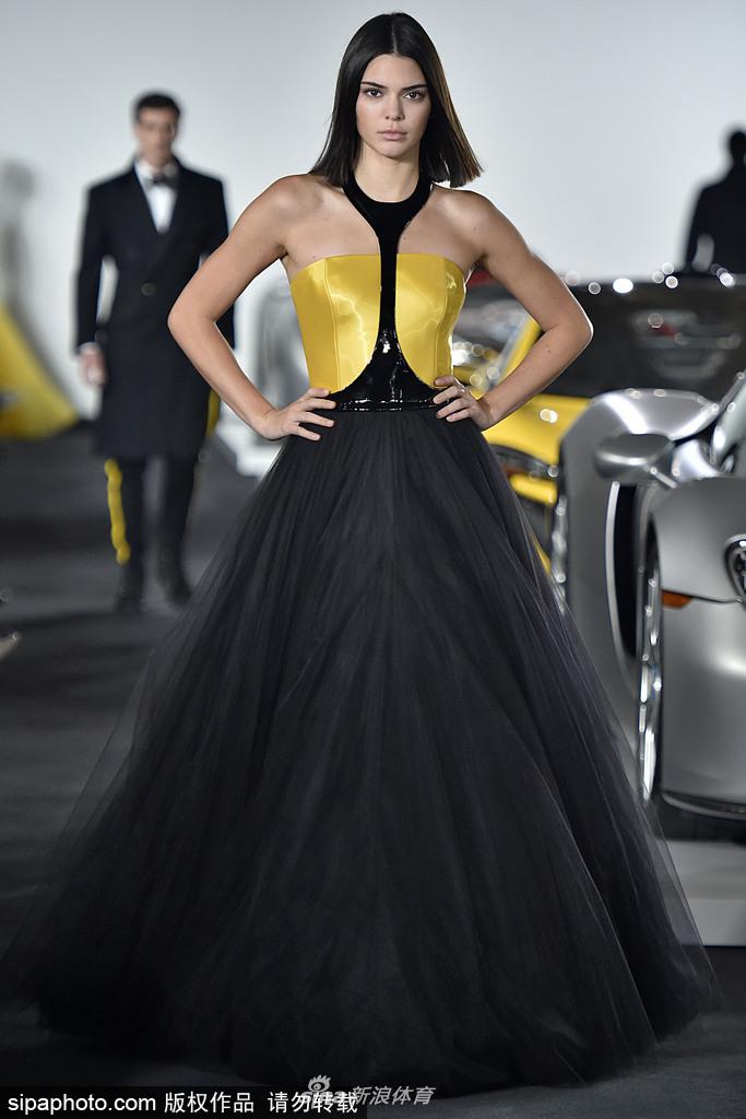 肯达尔詹娜的T台业务能力