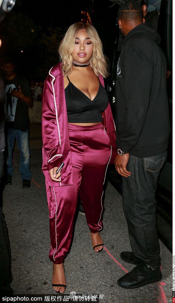 德文布克恋上凯莉詹娜闺蜜Jordyn Woods