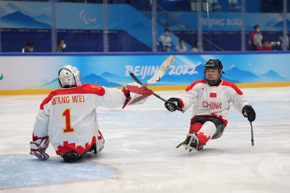 冬残奥会男子冰球中国VS意大利