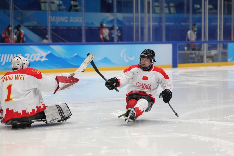 冬残奥会男子冰球中国VS意大利