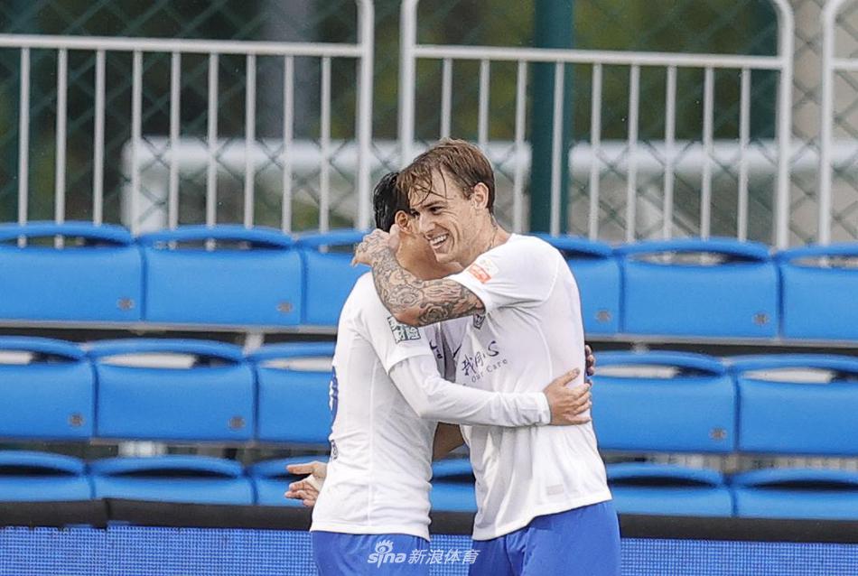 格德斯取得进球