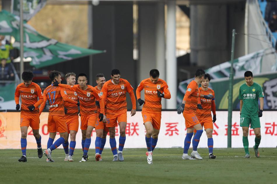 新浪直击北京国安3-2山东鲁能