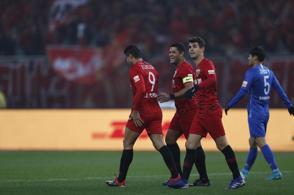 新浪直击上海上港3-2江苏苏宁