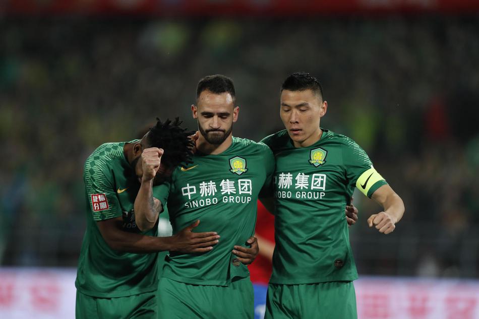 新浪直击北京国安2-1河南建业