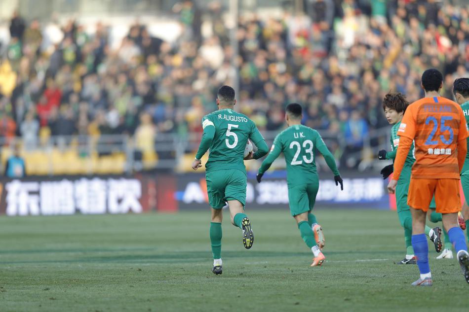 新浪直击北京国安3-2山东鲁能