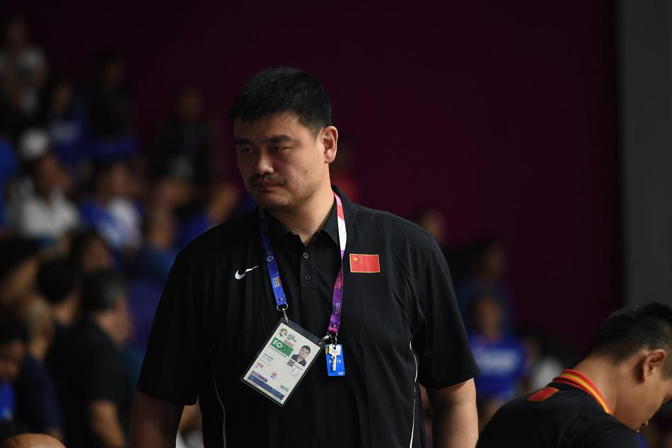 亚运会男篮小组赛：中国82-80菲律宾