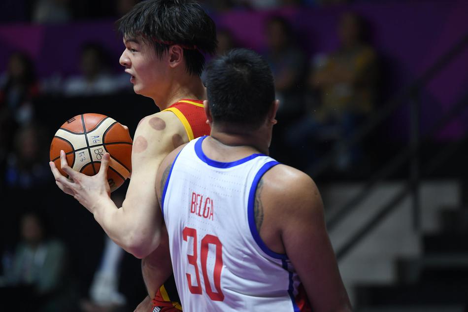 亚运会男篮小组赛：中国82-80菲律宾