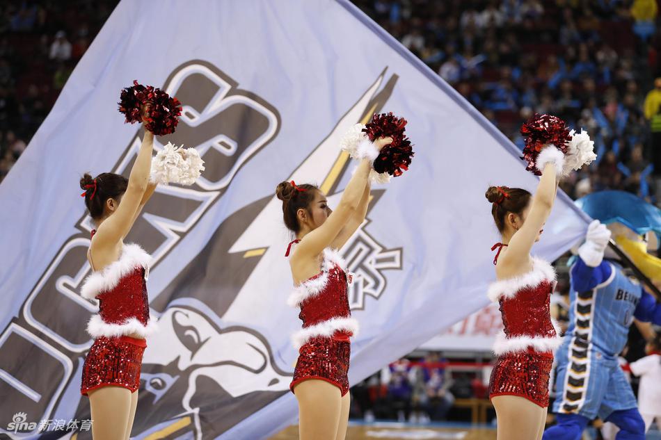 新浪直击CBA第27轮:北京86-89辽宁
