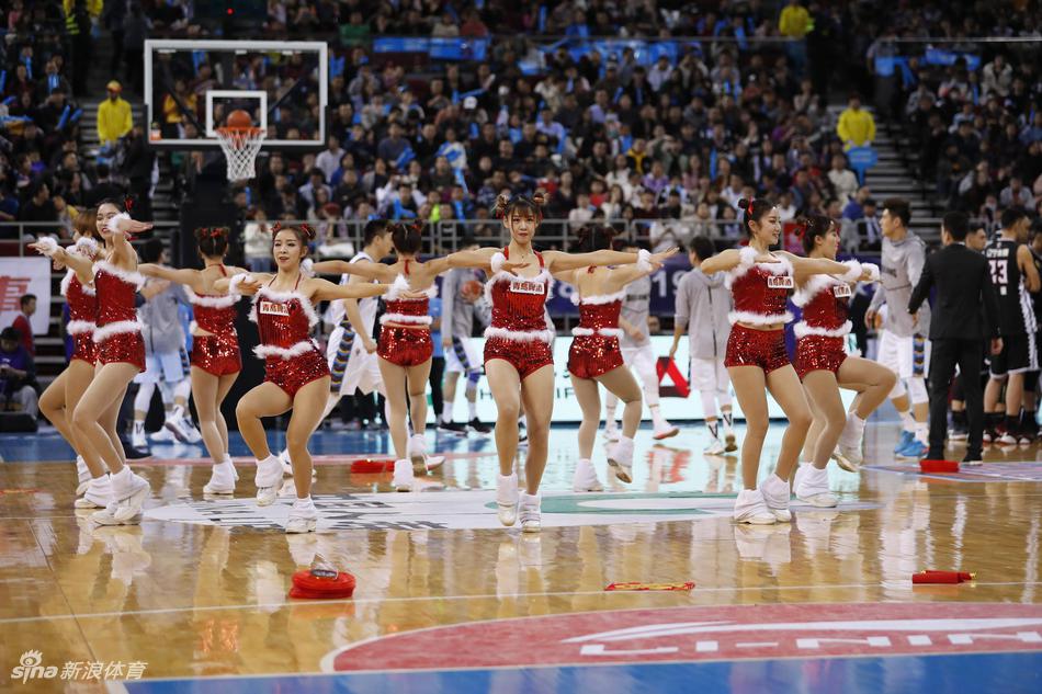 新浪直击CBA第27轮:北京86-89辽宁